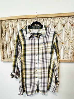 Sonoma Plaid Button-Up Shirt in Olive, Yellow & Cream